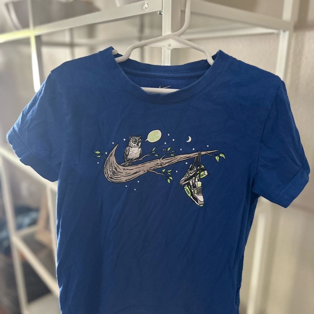 Nike Kids Shirt with Owl and Moon Design